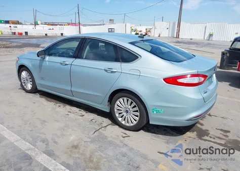 2013 Ford Fusion Energi Se Luxury from USA, damaged, VIN 3FA6P0PU6DR273650